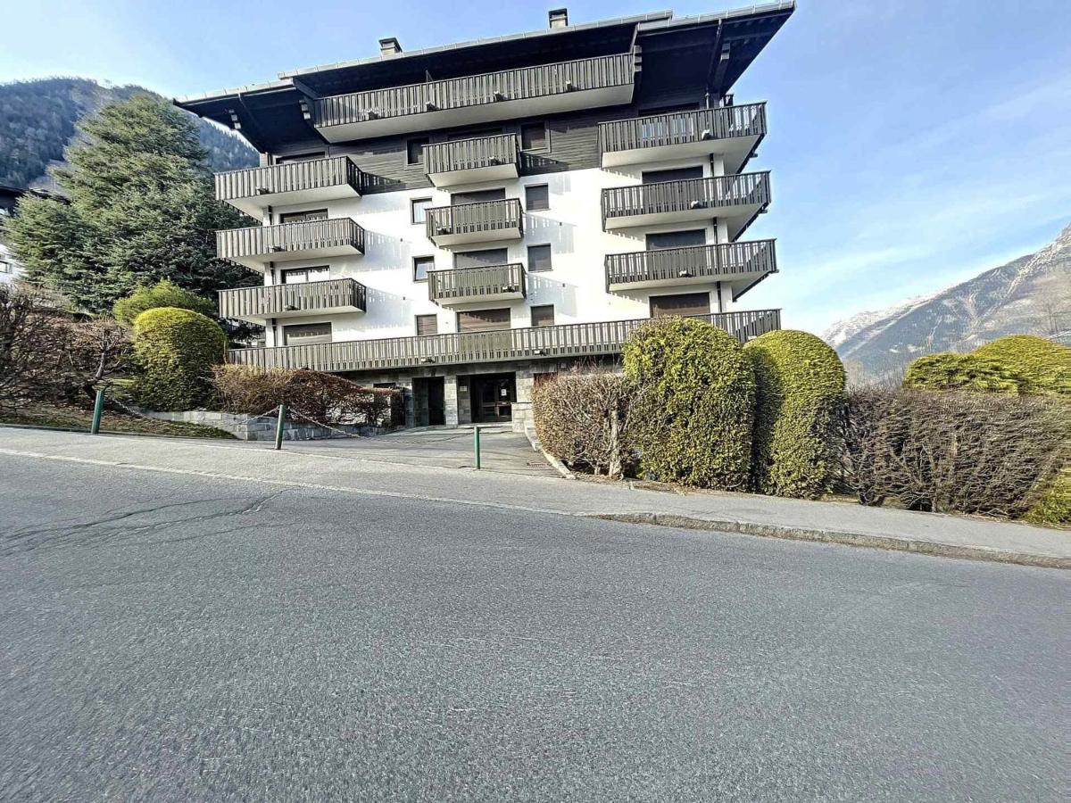 Chamonix: Appt 2P, 4 Pers, Terrasse, Parking, Proche Centre Et Telecabine - Fr-1-507-26 Buitenkant foto