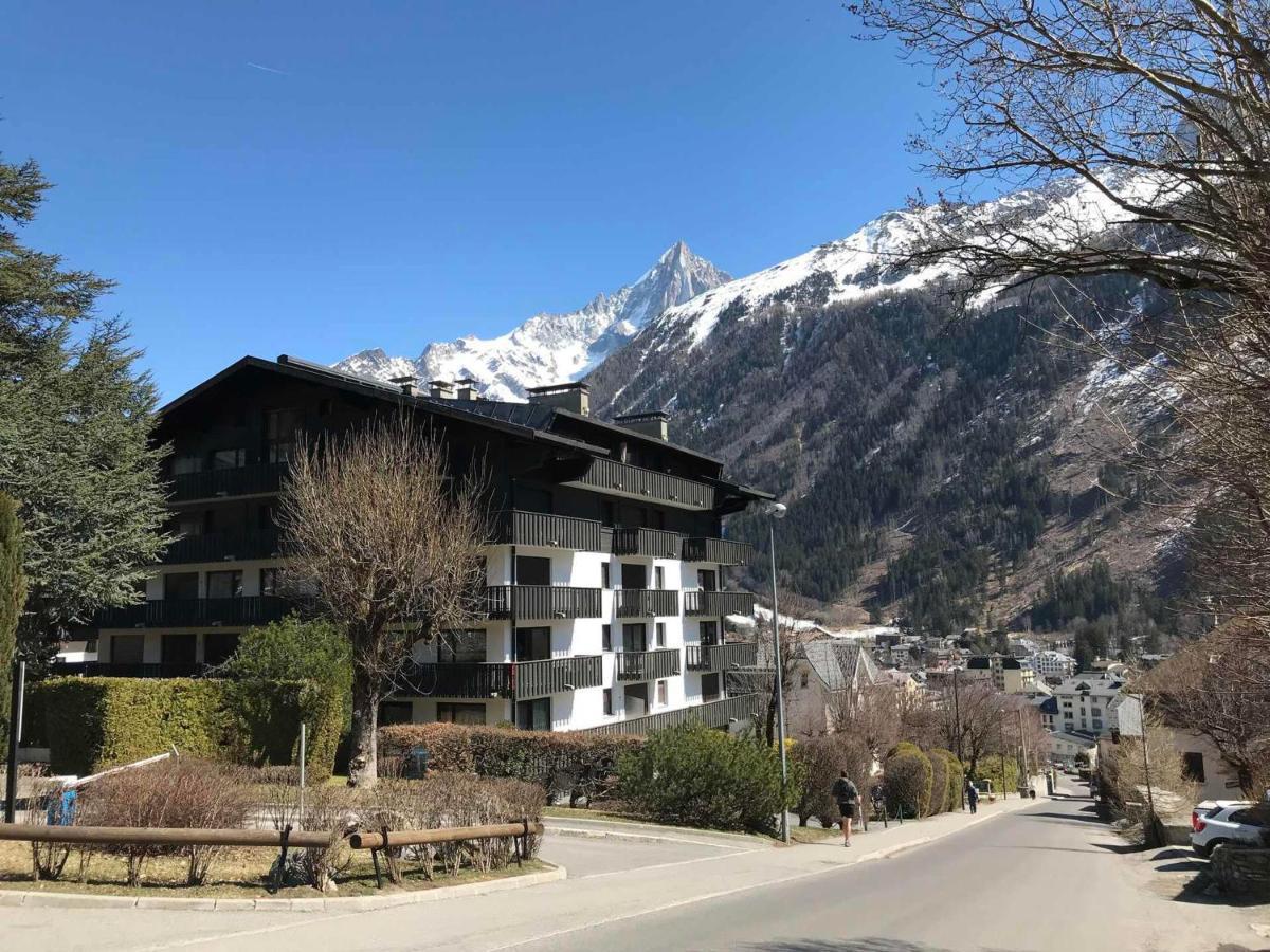 Chamonix: Appt 2P, 4 Pers, Terrasse, Parking, Proche Centre Et Telecabine - Fr-1-507-26 Buitenkant foto